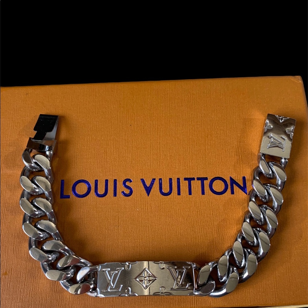 LV Bracelet